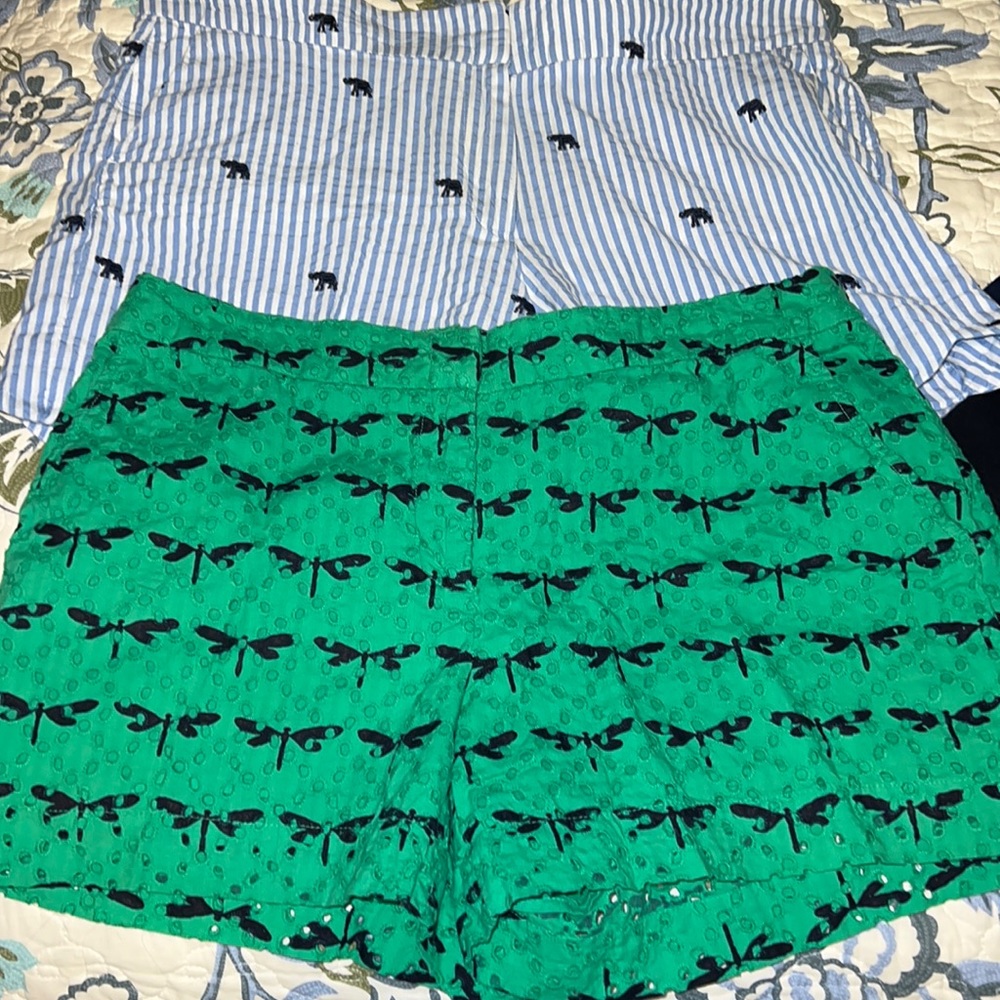 2 pair of Crown & Ivy shorts